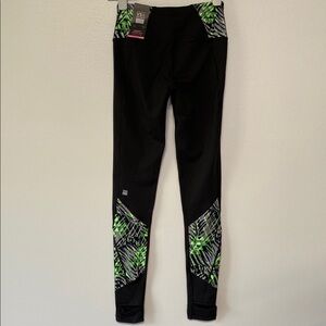 Victoria’s Secret Black and Green Patterned Leggings Size XS